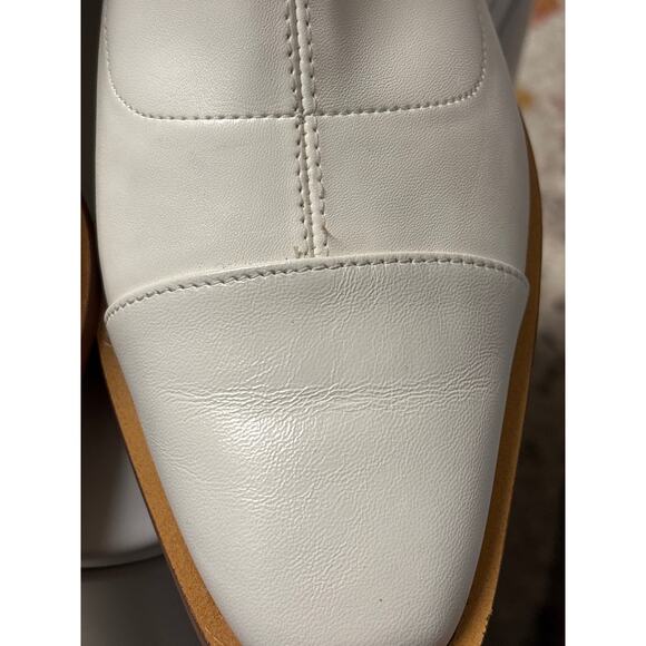 Linea Paolo Venata block-heel white booties with a stacked heel and back zipper - Picture 7 of 7